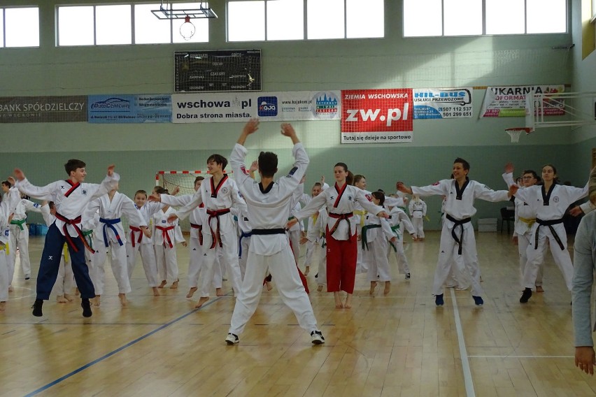 WSCHOWA. II Mistrzostwa Taekwondo E.T.A. o Puchar Burmistrza Miasta i Gminy Wschowa. cz. I  [ZDJĘCIA]