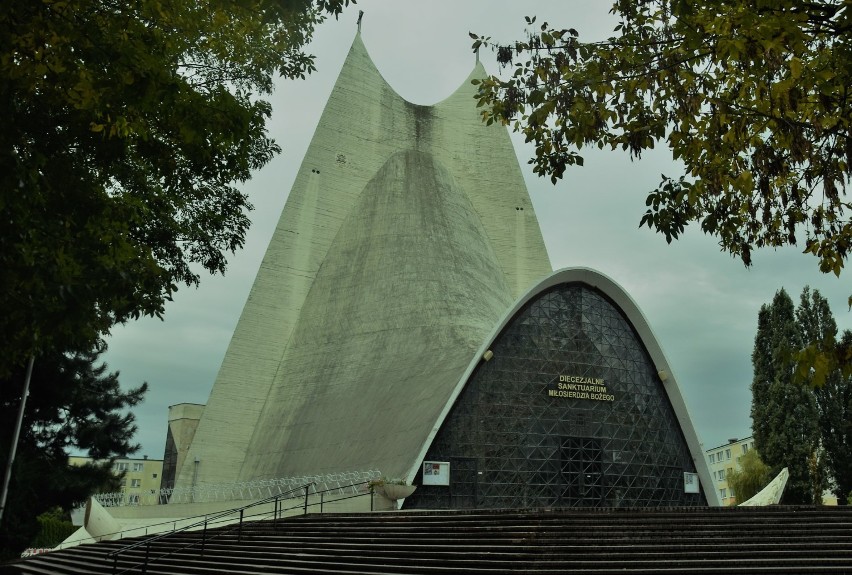 70-lecie istnienia świętuje parafia Miłosierdzia Bożego w...