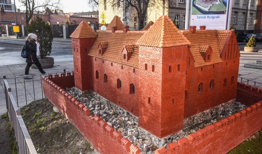 Jest pomysł by odbudować Zamek Bydgoski. Czy ten projekt ma sens?