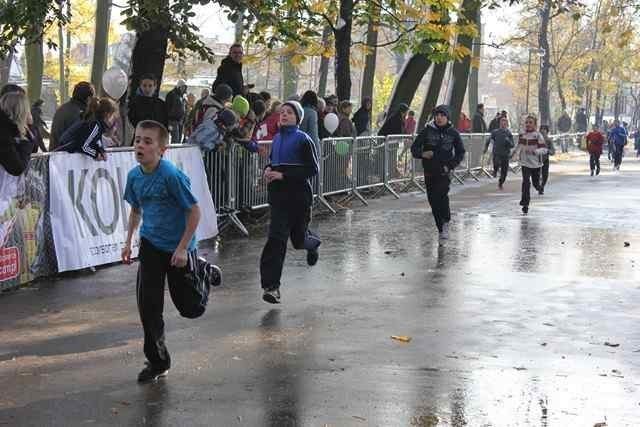 Bieg Warciański 2013. W tym roku dzieci i młodzież pobiegną na stadionie miejskim