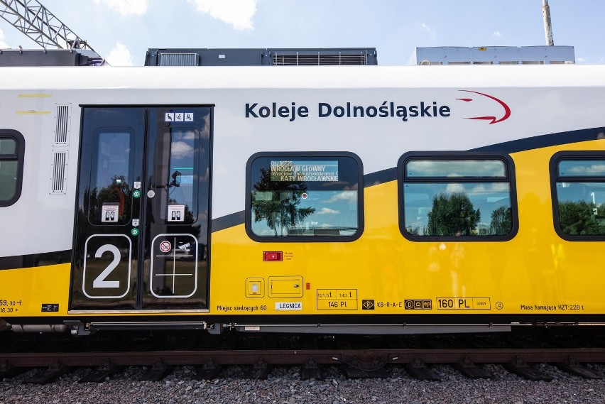 Nowy pociąg hybrydowy Kolei Dolnośląskich