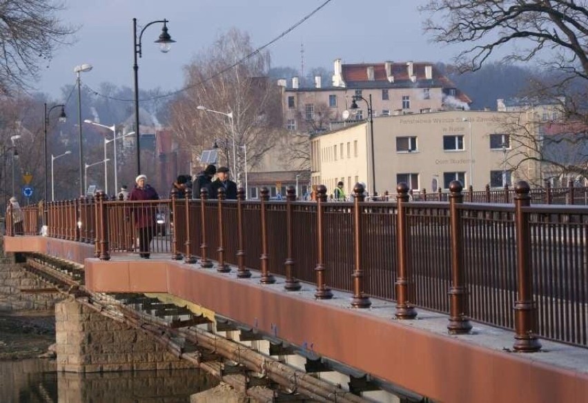 Pod uwagę brane są co najmniej trzy lokalizacje