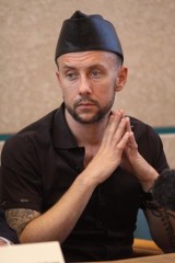 Nergal. Człowiek, którego piętnują kardynał Dziwisz i biskup Mering