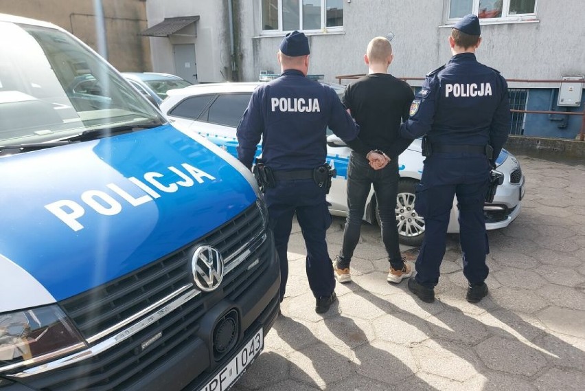 Oszusta łowiccy policjanci ujęli w powiecie jędrzejowskim