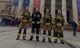 Hajnowscy strażacy wbiegają na 30. piętro w 7 minut. Wzięli udział w Mistrzostwach Polski