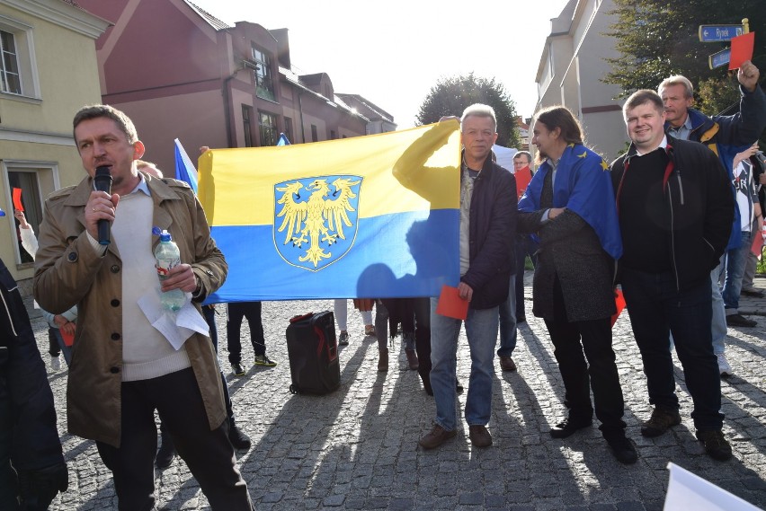 Na rynku w Wodzisławiu tłumy mieszkańców regionu spotkały się z prezydentem Andrzejem Dudą - ZDJĘCIA