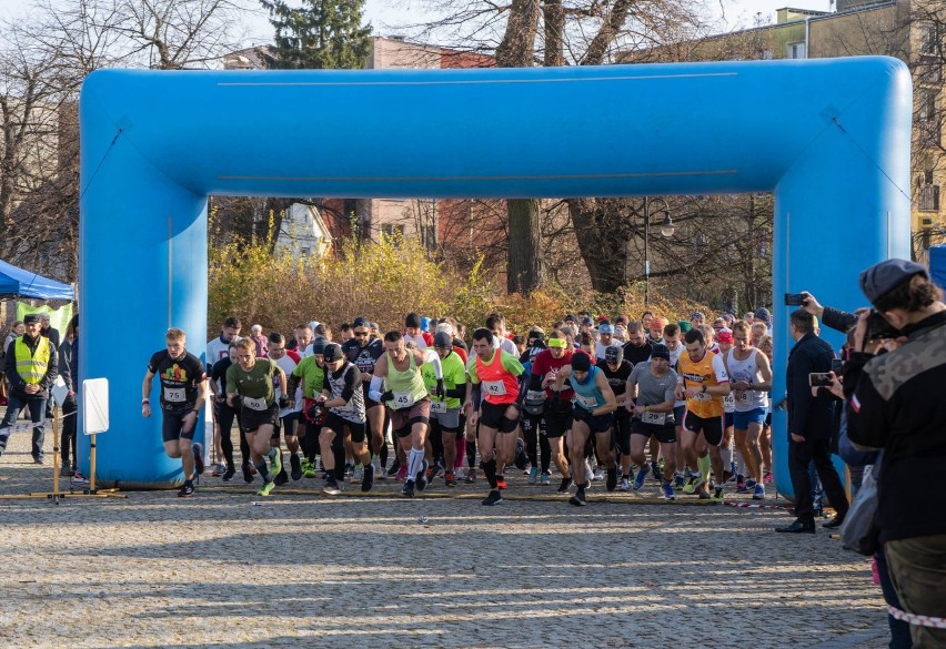 Puławianie pobiegli dla Niepodległej! Zobacz zdjęcia z wydarzenia sportowego