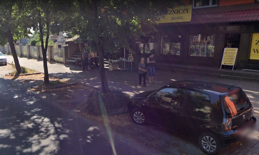 Mieszkańcy powiatu pleszewskiego w Google Street View w 2021 roku