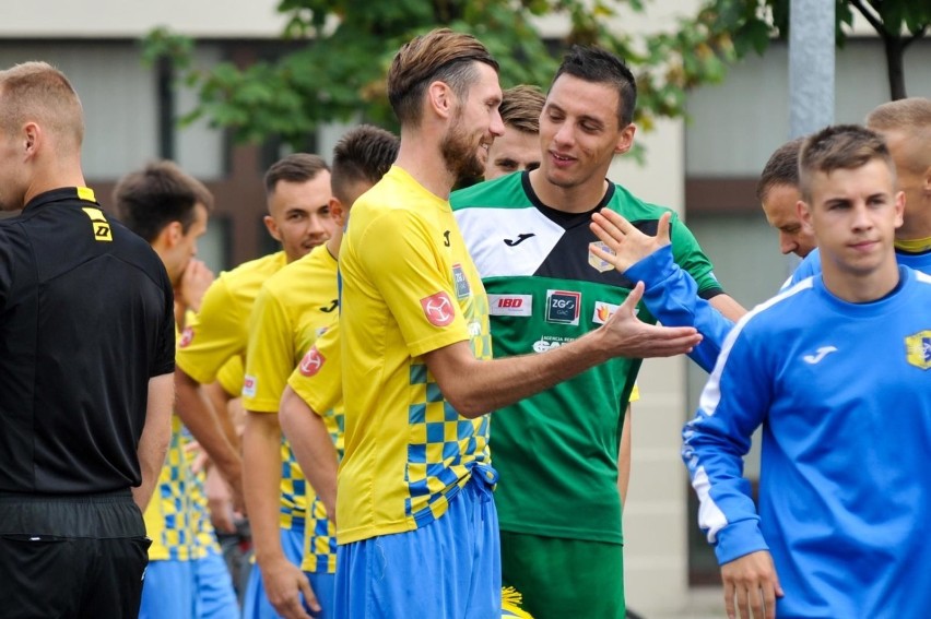 Stal brzeg - ruch zdzieszowice 3 trzecia liga pilkarska...