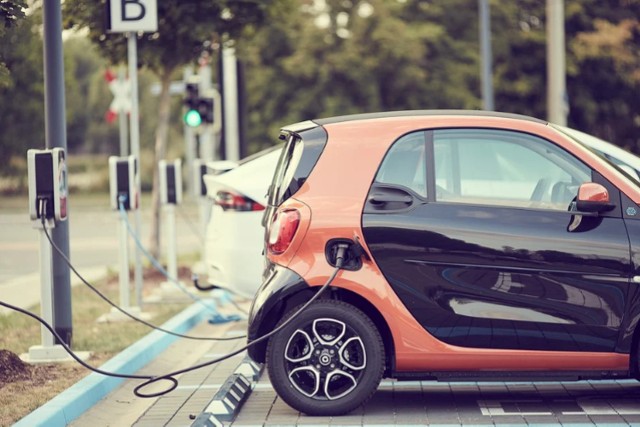 Takich stacji ładowania samochodów elektrycznych jeszcze w Malborku nie ma.