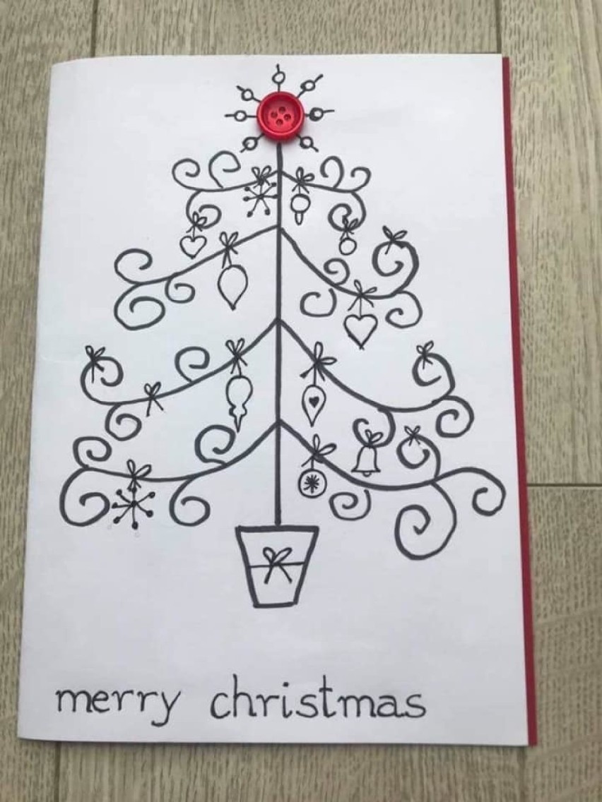 Licealiści z Bydgoszczy sprzedają kartki świąteczne, by pomóc szkole w Kenii