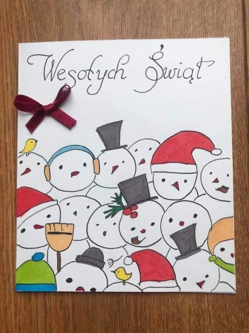 Licealiści z Bydgoszczy sprzedają kartki świąteczne, by pomóc szkole w Kenii