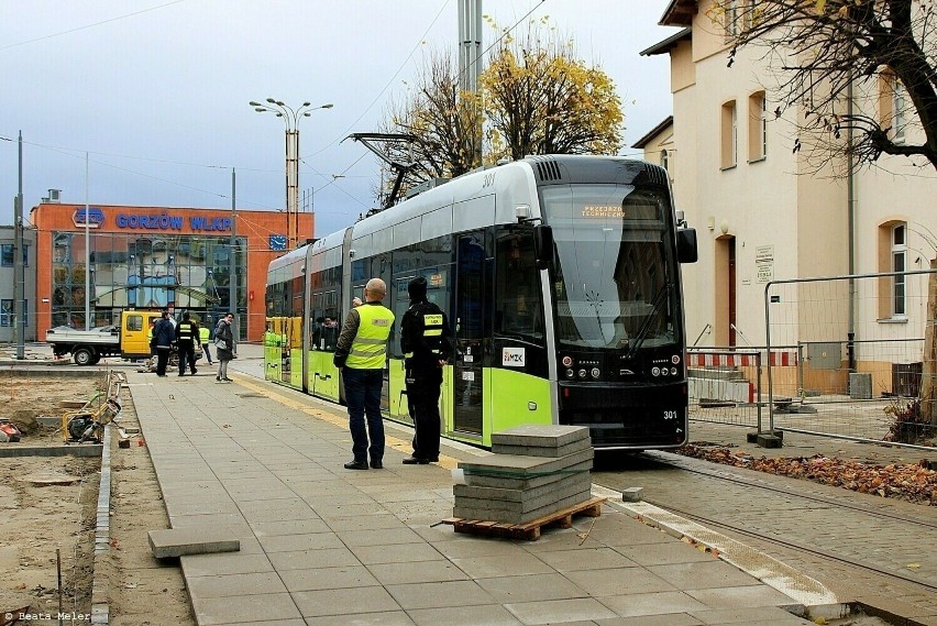 Tramwaje na ulicę Dworcową będą wozić pasażerów po 12 latach...