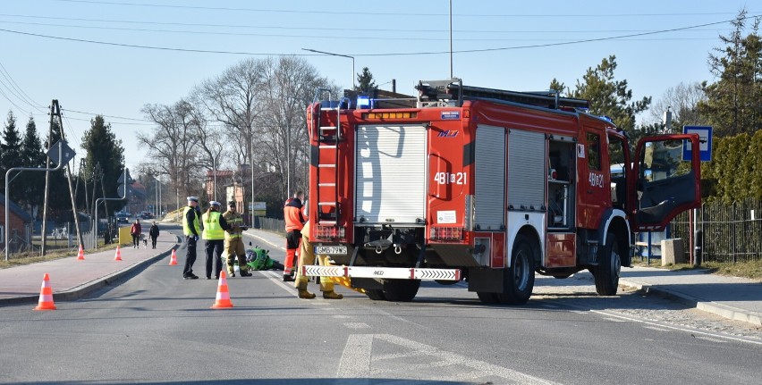 Gm. Malbork. Wypadek motocyklisty na drodze wojewódzkiej 515 w Nowej Wsi Malborskiej