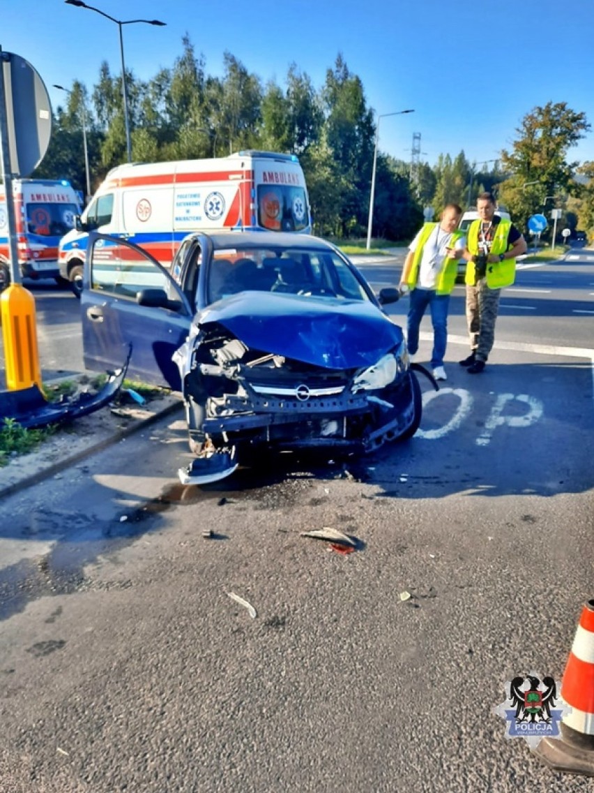 Poważny wypadek na ulicy Sikorskiego w Wałbrzychu, ranne...