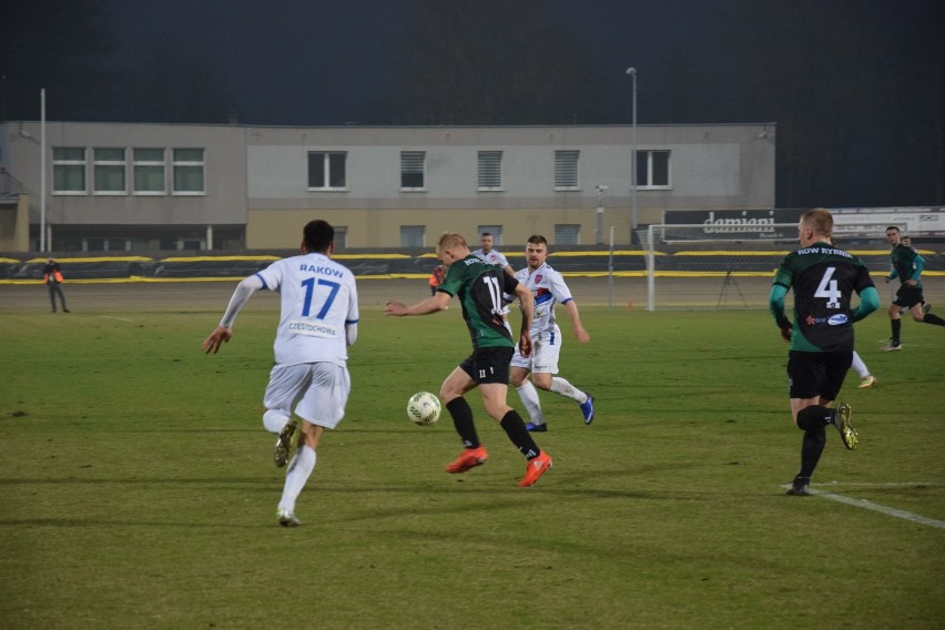 ROW 1964 Rybnik pokonany na własnym boisku przez Raków Częstochowa 1:2