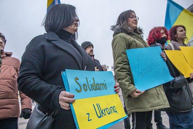 Mieszkańcy Rybnika wyrażali jedność ze stojącą u progu wojny Ukrainą.