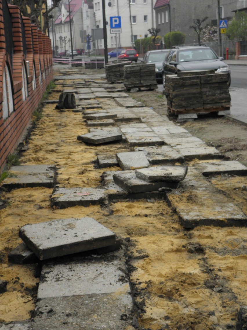 Żory: Remont w Śródmieściu: Przebudowa chodników, budowa ronda