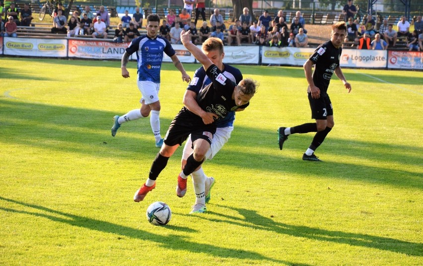 Piłkarze Lechii Zielona Góra wygrali z MKS-em Kluczbork 2:0.