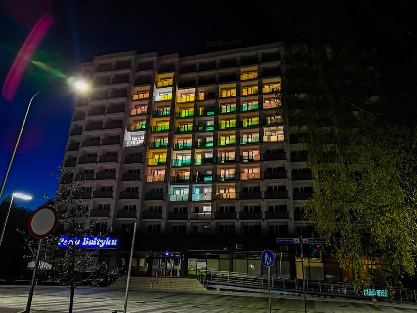 Rozpalili serca - znak nadziei na lepszą przyszłość. Dołączyło ok. 30 ośrodków, hoteli, urzędów