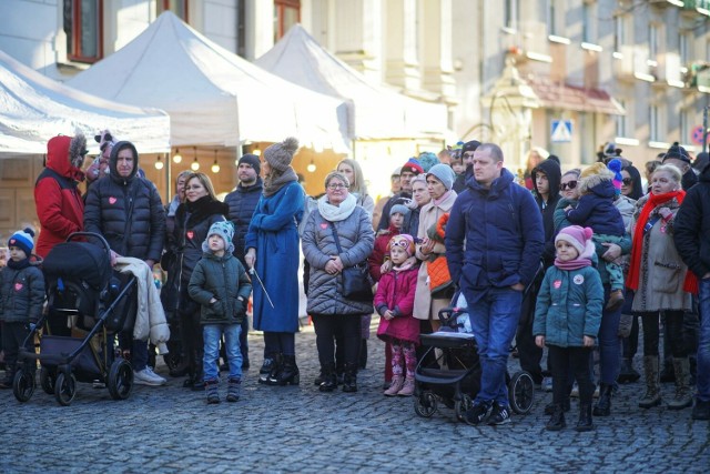 Za nami kolejny finał WOŚP w Żarach. Zobaczcie fotorelację Sylwii Jeziorkowskiej z ŻDK.