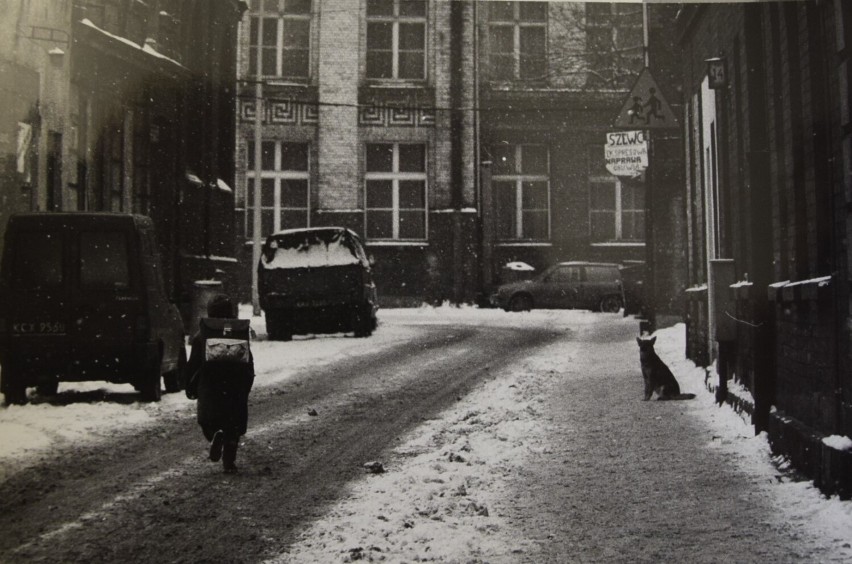 Normalny dzień w Bytomiu... choć w latach 90. Jak wyglądało wówczas miasto? Zobacz te fotografie