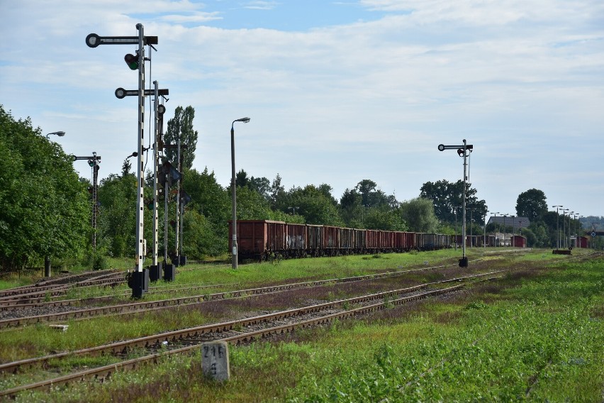Oto dworzec kolejowy w Kcyni. Zdjęcia zrobione latem 2023...
