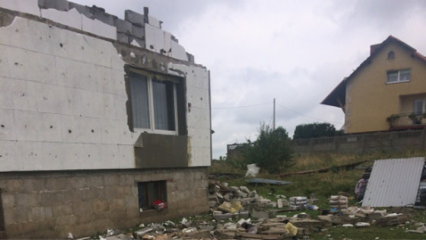 Pomóż odbudować zniszczony dom w Nakli [ZDJĘCIA]