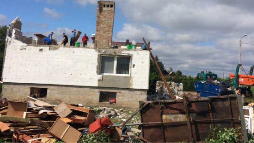 Pomóż odbudować zniszczony dom w Nakli [ZDJĘCIA]