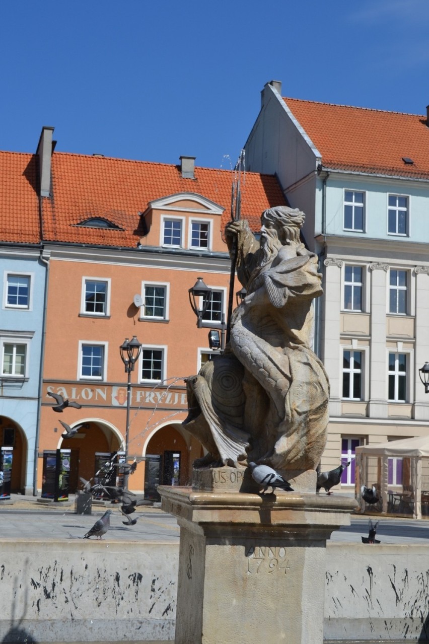 Fontanna Neptuna w Gliwicach, rynek i śródmieście