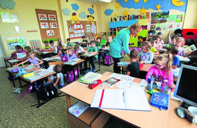 Wielu nauczycieli obawia się, że zostanie zwolnionych z pracy