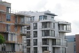 Średni koszt wynajmu mieszkania w Warszawie wyniósł w maju 5,5 tysiąca złotych. Eksperci opublikowali najnowszy raport