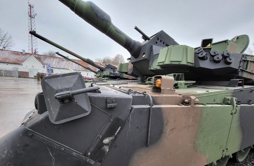 Koreańskie czołgi trafią do Braniewa i Ostródy, a już są w Morągu! Będą służyć w 16 PDZ! ZDJĘCIA