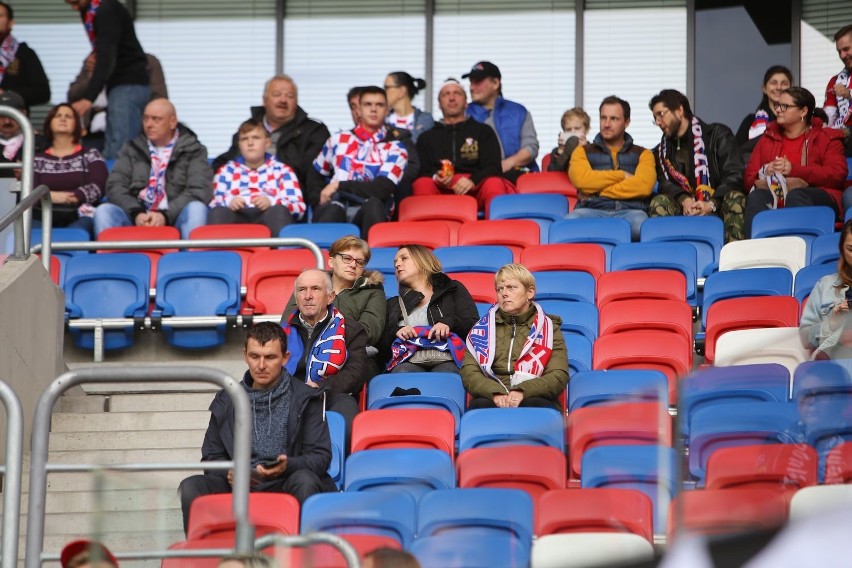 Górnik Zabrze – Piast Gliwice. Ponad 15.000 widzów na Arenie Zabrze! [ZDJĘCIA KIBICÓW]