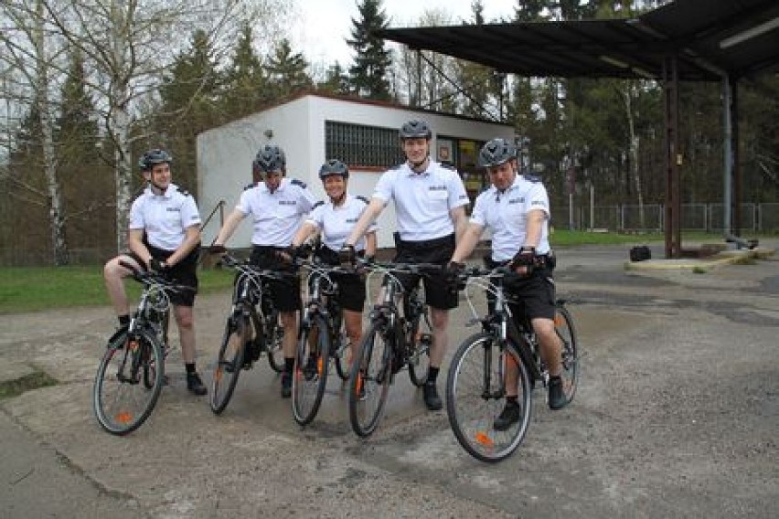 Policjanci na rowerach w Jeleniej Górze