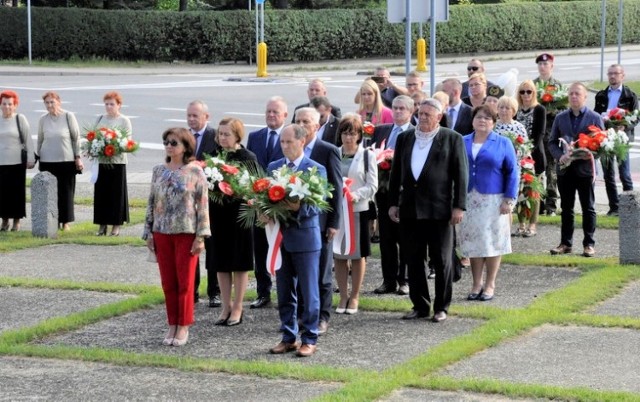 Uroczystość odbyła się pod pomnikiem w Rajsku w gm. Oświęcim