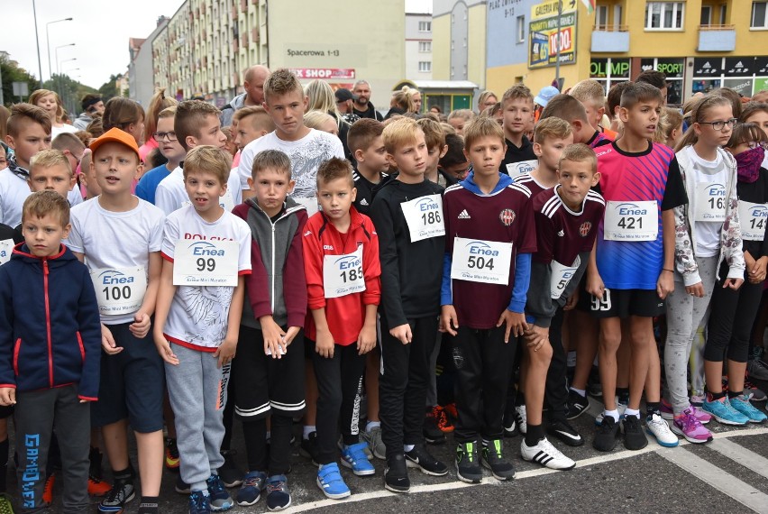 Przed 29. Międzynarodowym Półmaratonem Signify PHILIPS Piła odbył się bieg dzieci. Zobaczcie zdjęcia