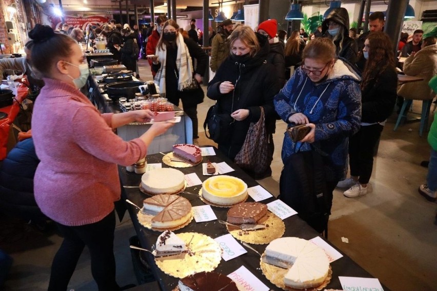 Festiwal wegetariańskiego jedzenia przy ul. Piotrkowskiej 217