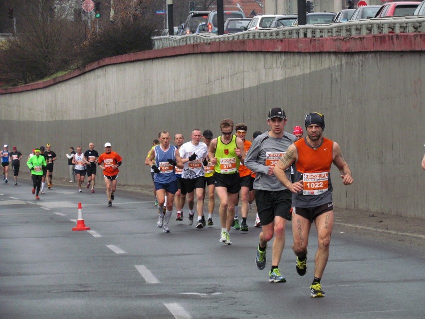 Maratończycy z całego świata biegali znów po Łodzi