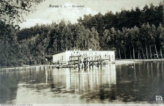basen wojskowy w Żarach był kiedyś kąpieliskiem miejskim
