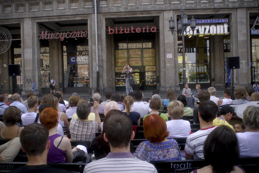 Wszystkie spektakle plenerowe Teatru Polonia i Och-Teatru...