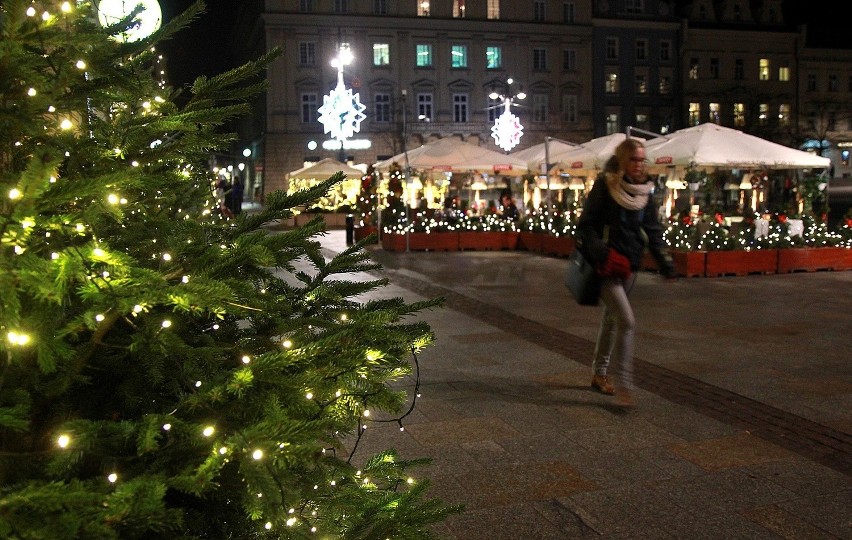 Świąteczna iluminacja Krakowa [ZDJĘCIA]