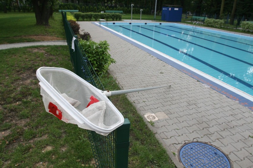 Baseny w Katowicach - basen w Załężu