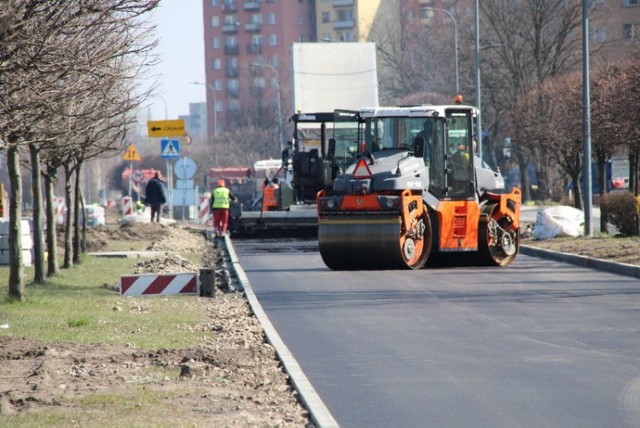 W Dąbrowie Górniczej trwa remont i przebudowa al. Zagłębia Dąbrowskiego oraz fragmentu ul. Tysiąclecia