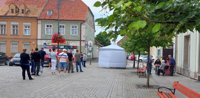 Mieszkańcy Nowego Miasteczka szczepią się przeciw Covid-19