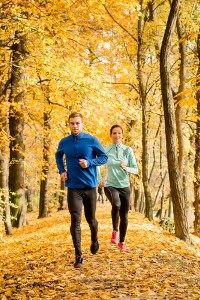 Czy kobiety biegają wolniej od mężczyzn? Zobacz, dlaczego popularny pogląd to mit
