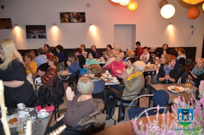Kobiecanki wkroczyły do Ząbkowic Śląskich – pierwsze spotkanie odbyło się w Kawiarni Rynkowa