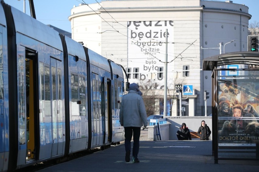 Ścieżka rowerowa planowana jest na ul. Legnickiej na odcinku...