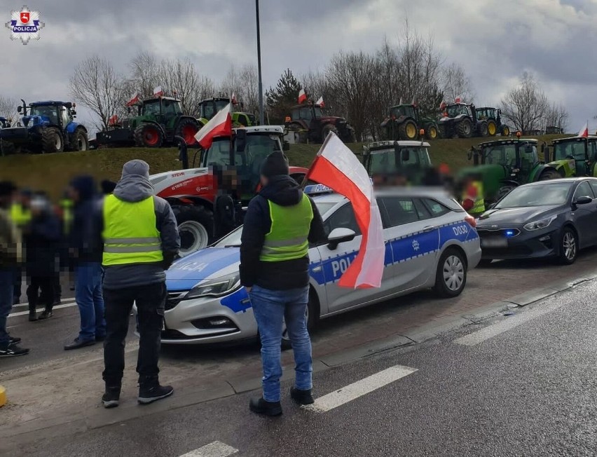 Protesty rolników na przejściach granicznych w Dorohusku i Hrebennem