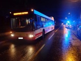Potrącenie pieszego w Czerwionce-Leszczynach: 15-latek wybiegł zza autobusu wprost pod auto!
